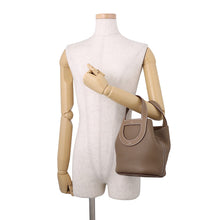 将图像加载到图库查看器中，HERMES in-the-loop Tote Bag Etoupe Taurillon Clemence Swift Leather Size 18
