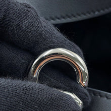Load image into Gallery viewer, HERMES in-the-loop Tote Bag Black Taurillon Clemence Swift Leather Size 23
