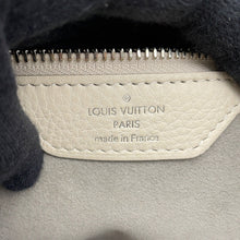 Load image into Gallery viewer, LOUIS VUITTON Serene claimM94275 Monogram Mahina Size PM
