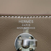 Load image into Gallery viewer, HERMES Lindy Etoupe Swift Leather Size Mini
