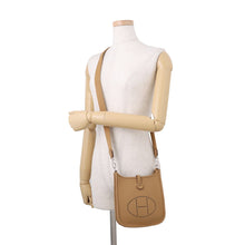 将图像加载到图库查看器中，HERMES Evelyne Long Biscuit Taurillon Clemence Size TPM
