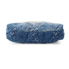 Load image into Gallery viewer, CHANEL CHANEL22 ChainShoulder Bag BlueAS3260 Denim Size Small
