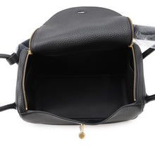 将图像加载到图库查看器中，HERMES Lindy Black Taurillon Clemence Size 26
