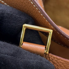 将图像加载到图库查看器中，HERMES Picotin Lock Gold Taurillon Clemence Size MM
