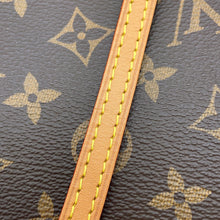 将图像加载到图库查看器中，LOUIS VUITTON Petit Sac Plat BrownM69442 Monogram
