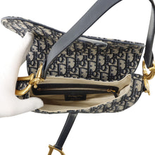 Load image into Gallery viewer, Dior Oblique Saddlebag Navy/BeigeM0447CTZQ_M928 Canvas Leather Size Mini
