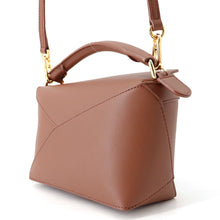 Load image into Gallery viewer, LOEWE Suna Fujita Collaboration Hamster Puzzle Bag HavaneA510P88X40 Leather Size Mini
