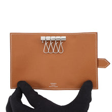 Load image into Gallery viewer, HERMES Bearn Quadruple Key Case Gold Epsom
