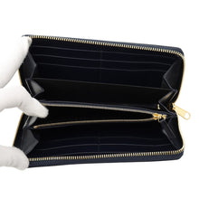Load image into Gallery viewer, GUCCI Horsebit 1955 Zip-Around Wallet Japan Limited Edition Beige/Navy621889 H58AG 2599 Canvas/Leather
