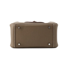 将图像加载到图库查看器中，HERMES Lindy Etoupe Taurillon Clemence Size Mini
