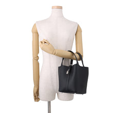 将图像加载到图库查看器中，HERMES Picotin Lock Black Taurillon Clemence Size PM
