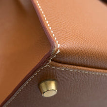 Load image into Gallery viewer, HERMES Kelly Sellier Gold Courchevel Size 32
