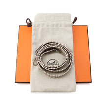 Load image into Gallery viewer, HERMES Evelyne Amazon Sangle Caval Etoupe Taurillon Clemence Size TPM
