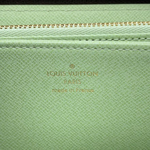 Load image into Gallery viewer, LOUIS VUITTON Zippy Wallet MatchaM83218 Monogram
