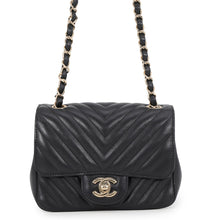 Load image into Gallery viewer, CHANEL Chevron ChainShoulder Bag BlackA35200 Lambskin Size 18
