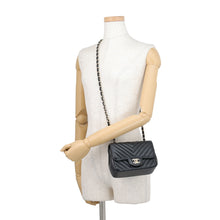 Load image into Gallery viewer, CHANEL Chevron ChainShoulder Bag BlackA35200 Lambskin Size 18
