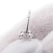 Load image into Gallery viewer, GRAFF Classic Butterfly Diamond Petit Stud EarringsRGE1855 18K White Gold
