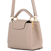 将图像加载到图库查看器中，LOUIS VUITTON Capucines BeigeM24736 Taurillon Leather Size BB
