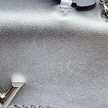 将图像加载到图库查看器中，LOUIS VUITTON Very Chain Parnassea Line SilverM43201 Calf Leather
