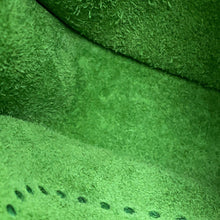 Load image into Gallery viewer, HERMES Evelyne Long Amazon Vert Yucca Taurillon Clemence Size TPM
