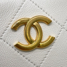 将图像加载到图库查看器中，CHANEL Matelasse Classic Shopping Bag WhiteAS5777 Caviar Leather
