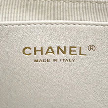 将图像加载到图库查看器中，CHANEL Matelasse Classic Shopping Bag WhiteAS5777 Caviar Leather
