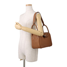 Load image into Gallery viewer, HERMES Lindy Gold Taurillon Clemence Size 26
