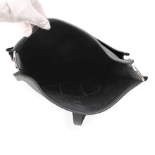 Load image into Gallery viewer, HERMES Evelyne3 Black Taurillon Clemence Size PM
