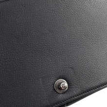 Load image into Gallery viewer, CHANEL Boy Chanel BlackA92193 Leather Patent Leather Size Large
