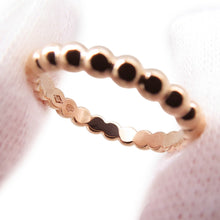 Load image into Gallery viewer, Van Cleef &amp; Arpels Perlée GoldPearl Ring Size Medium/51/#11VCARN9PB51/VCARN9PB00 18K Pink Gold
