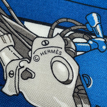 将图像加载到图库查看器中，HERMES KareH Robocabaar ROBOCABAR Size 100 Etoupe/Blanc/Blue Cashmere70% Silk30%
