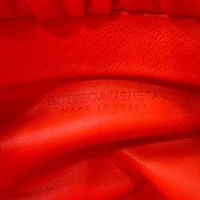 Load image into Gallery viewer, Bottega Veneta The ChainPouch Orange620230VCP407642 Leather
