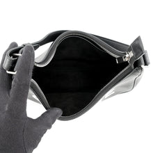 将图像加载到图库查看器中，CELINE Ava Shoulder Medium Black/White193953DEE Leather
