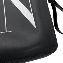 将图像加载到图库查看器中，Valentino Garavani VLTN Logo Crossbody Bag Black/WhiteVY2B0A10WJW Leather
