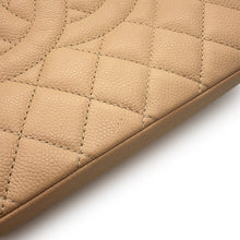 将图像加载到图库查看器中，CHANEL GST tote BeigeA50995 Caviar Leather
