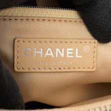 将图像加载到图库查看器中，CHANEL GST tote BeigeA50995 Caviar Leather
