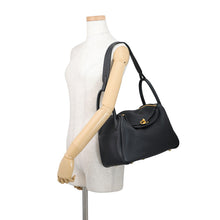 Load image into Gallery viewer, HERMES Lindy Black Taurillon Clemence Size 30

