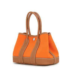 将图像加载到图库查看器中，HERMES Neo Garden Feu/Gold Toile Officier Negonda Leather Size 23
