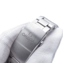 Load image into Gallery viewer, OMEGA Seamaster Planet Ocean600M Co-Axial Master Chronometer Stainless Steel215.30.40.20.01.001
