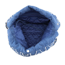 Load image into Gallery viewer, CHANEL CHANEL22 BlueAS3260 Denim Size Small
