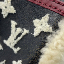 Load image into Gallery viewer, LOUIS VUITTON Keepall Bandouliere Noir/Blanc/Rouge FoncéM23788 Monogram・Shearling Size 25
