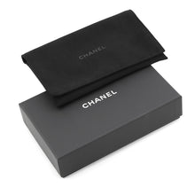 Load image into Gallery viewer, CHANEL Matelasse CC Logo Small Wallet NavyAP4652-B10583-U2366 Caviar Leather
