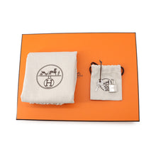 将图像加载到图库查看器中，HERMES Picotin Lock Craie Taurillon Clemence Size PM
