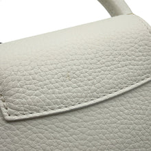 Load image into Gallery viewer, LOUIS VUITTON Capucines WhiteM23718 Taurillon Leather Size MINI

