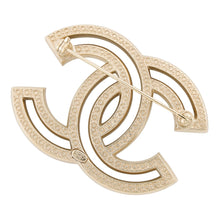 Load image into Gallery viewer, CHANEL CC Logo RhinestoneBrooch Champagne GoldA64746 Metal Rhinestone
