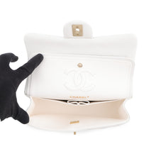 Load image into Gallery viewer, CHANEL Matelasse W Flap ChainShoulder Bag WhiteA01113 Caviar Leather Size 23
