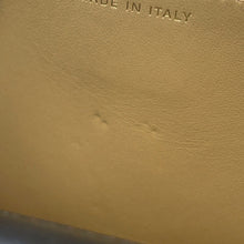 将图像加载到图库查看器中，CHANEL CC Logo Chain Wallet BlackAP3938 Shiny Lambskin/Enamel
