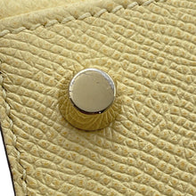 Load image into Gallery viewer, HERMES Kelly Sellier Jaune Poussin Epsom Size 25

