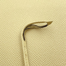 Load image into Gallery viewer, HERMES Kelly Sellier Jaune Poussin Epsom Size 25
