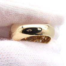 Load image into Gallery viewer, CHANEL Baroque Collection Pearl Ring Size Medium/53/#13J2659 18K Yellow Gold
